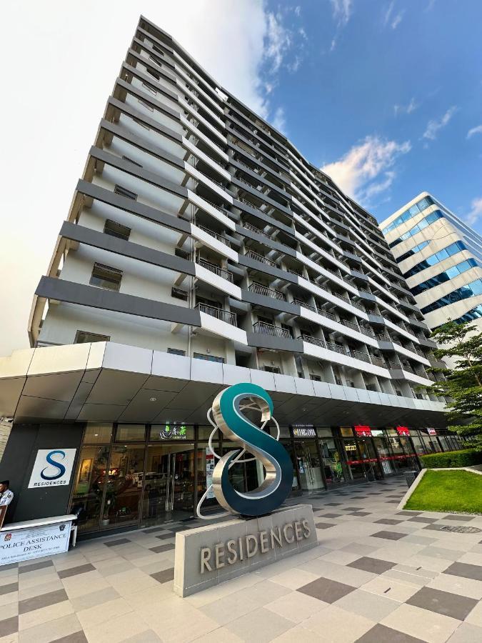 S Residences Tower 3 Moa Luxe Staycation By C Manila Dış mekan fotoğraf