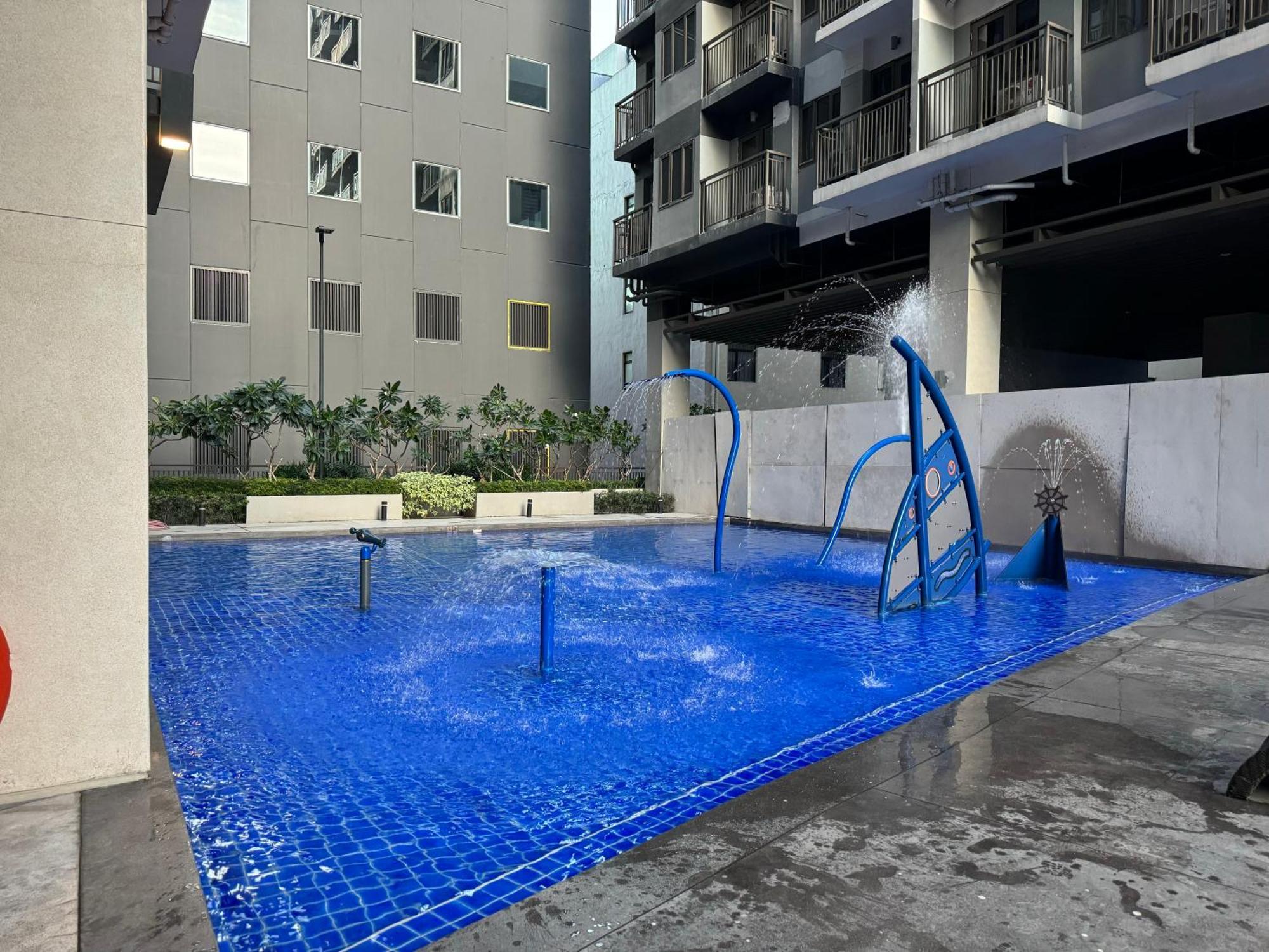 S Residences Tower 3 Moa Luxe Staycation By C Manila Dış mekan fotoğraf