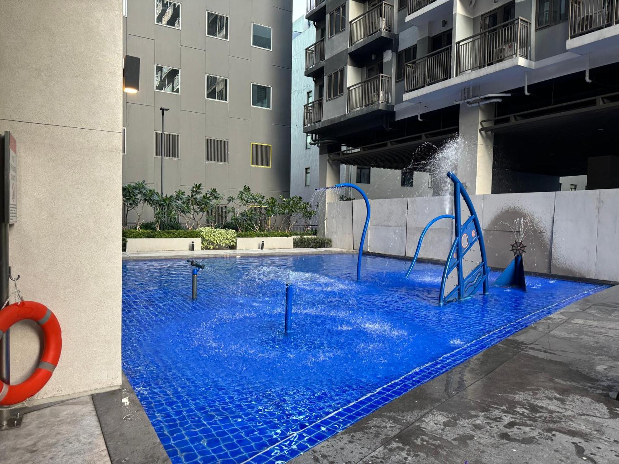 S Residences Tower 3 Moa Luxe Staycation By C Manila Dış mekan fotoğraf